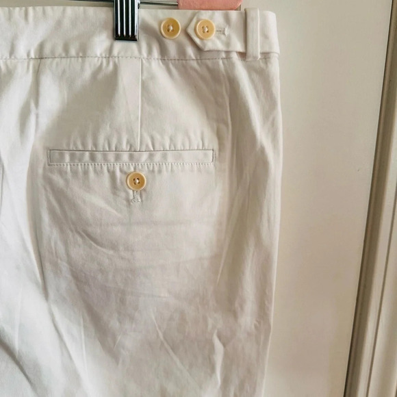Talbots White Shorts - Size 18 - Like New Condition - Picture 8 of 9